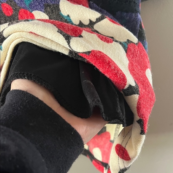 Floral sweater with Pockets - Picture 6 of 9